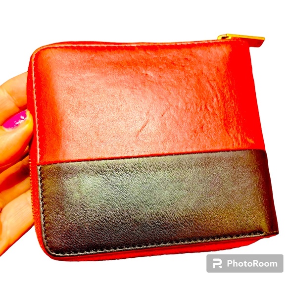 Celine Authentic Vintage Bi-color Compact Wallet - Picture 2 of 13